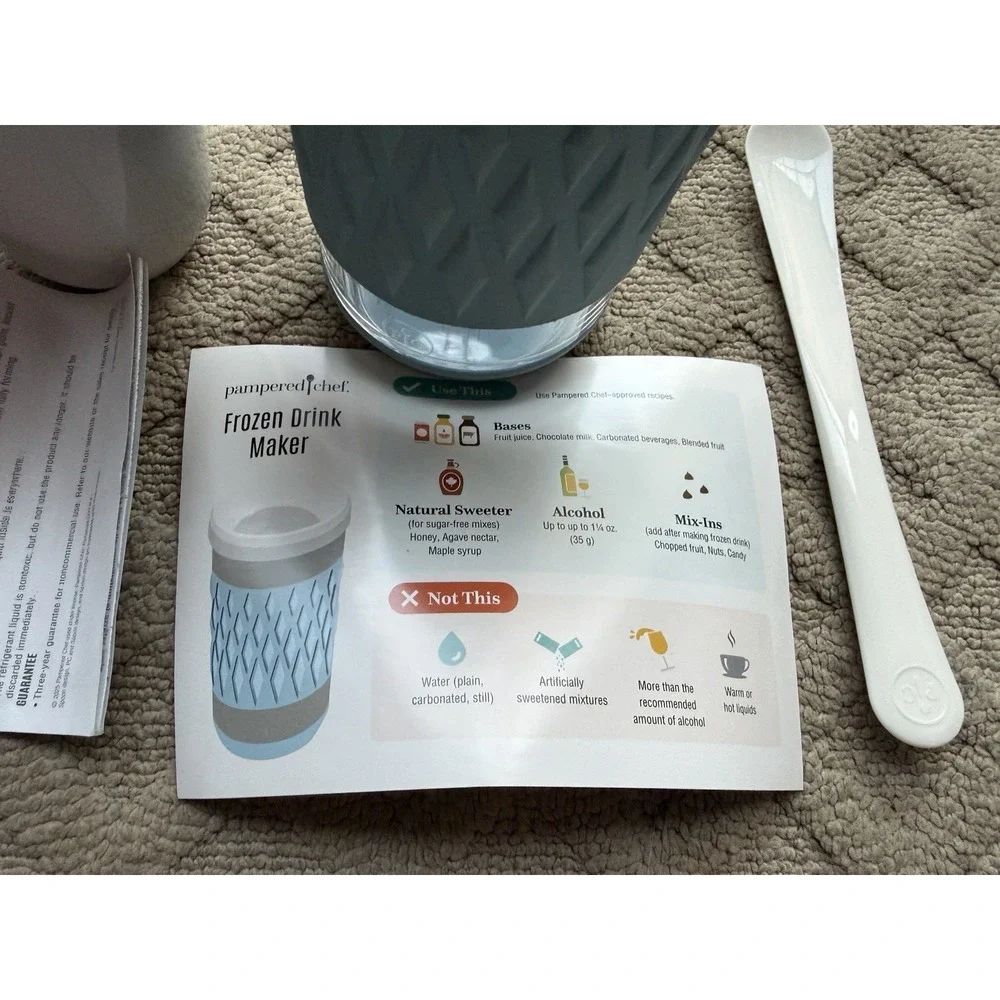 Pampered Chef Frozen Drink Maker Item # 101370